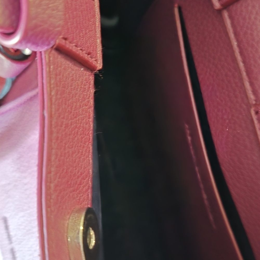 French connection faux leather crossbody shoulder bag color burgundy - Picture 9 of 9